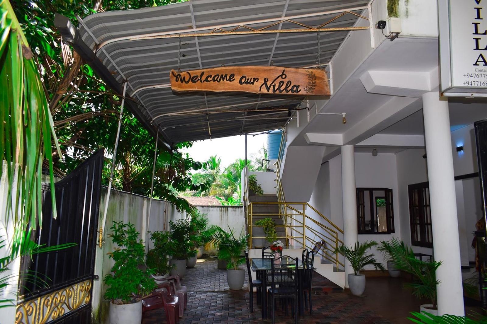 White Villa Hotel Trincomalee Eksteriør bilde